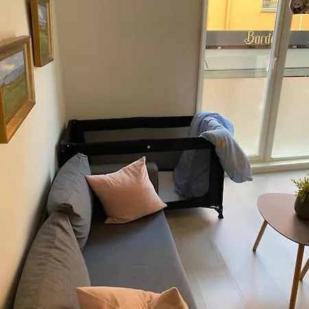 아파트 Koselig Og Sentralt Midt I Fargegaten *